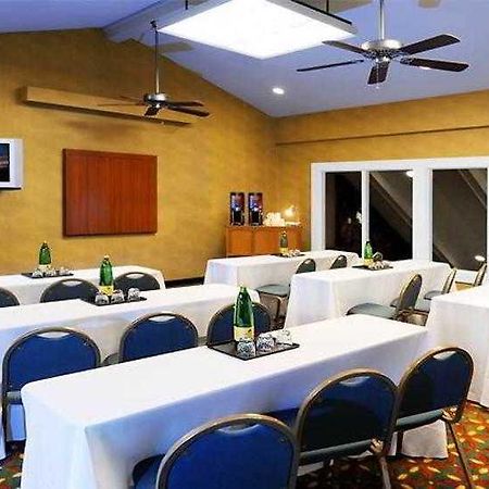 Hawthorn Suites By Wyndham Tyler Bekvämligheter bild